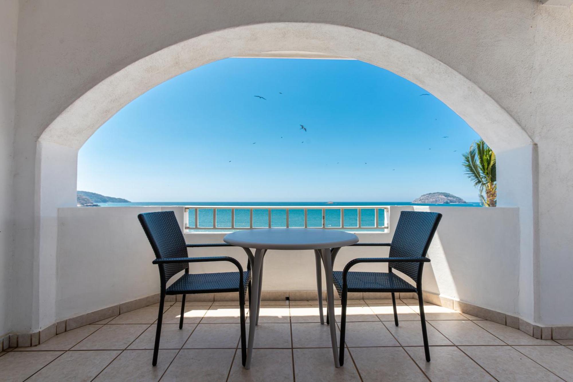 Torreblanca Beach Hotel And Suites Guayabitos - Desayuno Y Comida Incluido 린콘 데 구아야비토스 외부 사진