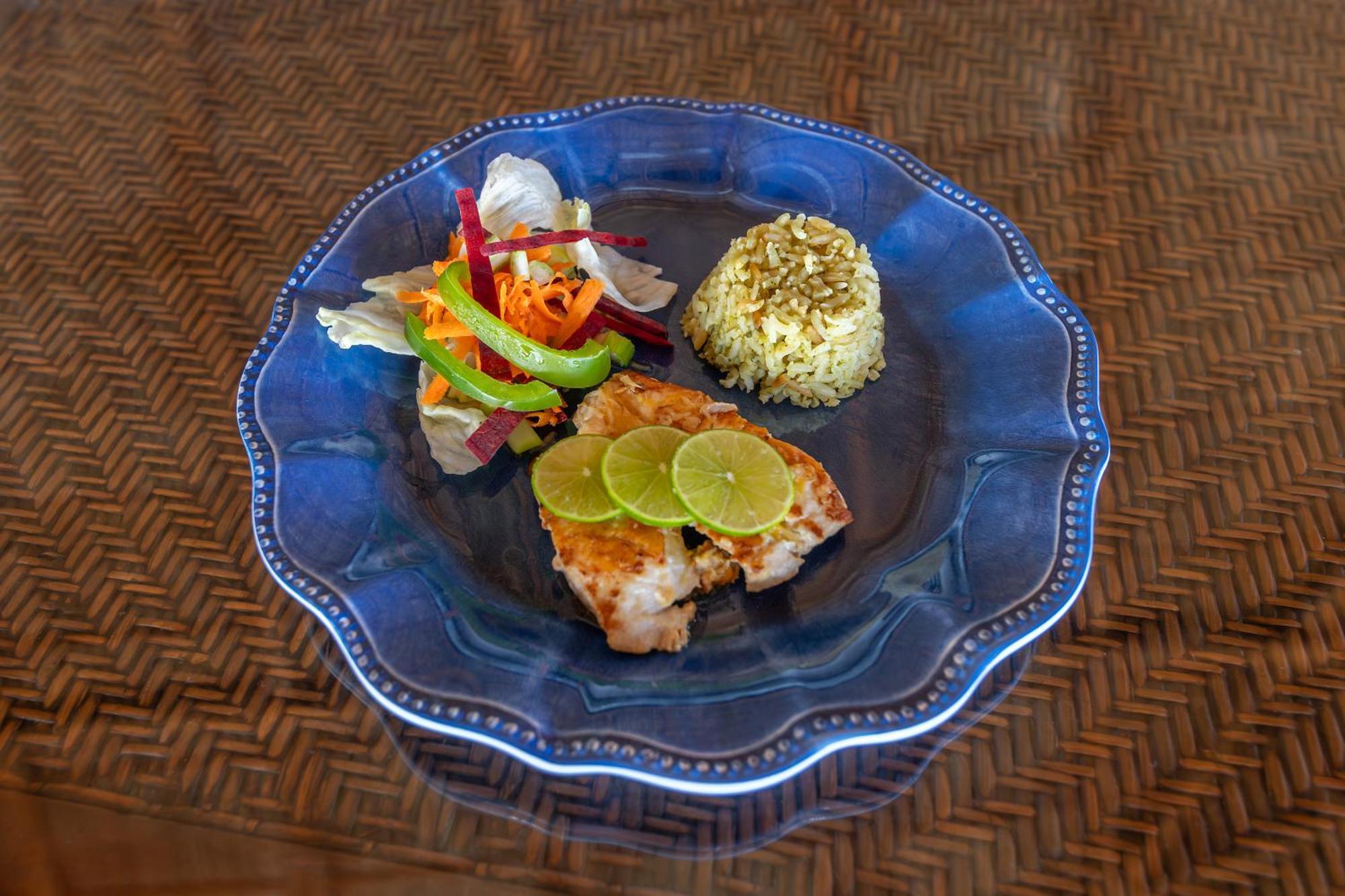 Torreblanca Beach Hotel And Suites Guayabitos - Desayuno Y Comida Incluido 린콘 데 구아야비토스 외부 사진