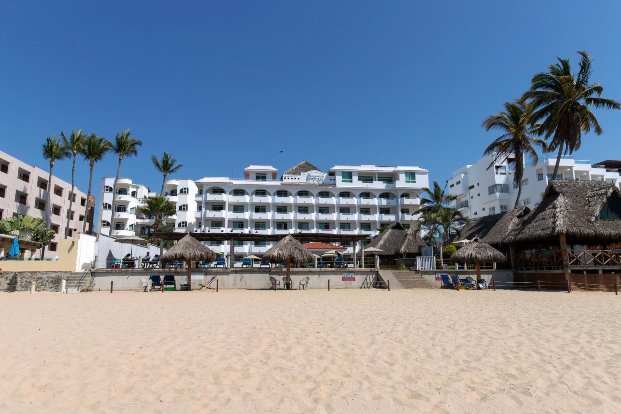 Torreblanca Beach Hotel And Suites Guayabitos - Desayuno Y Comida Incluido 린콘 데 구아야비토스 외부 사진