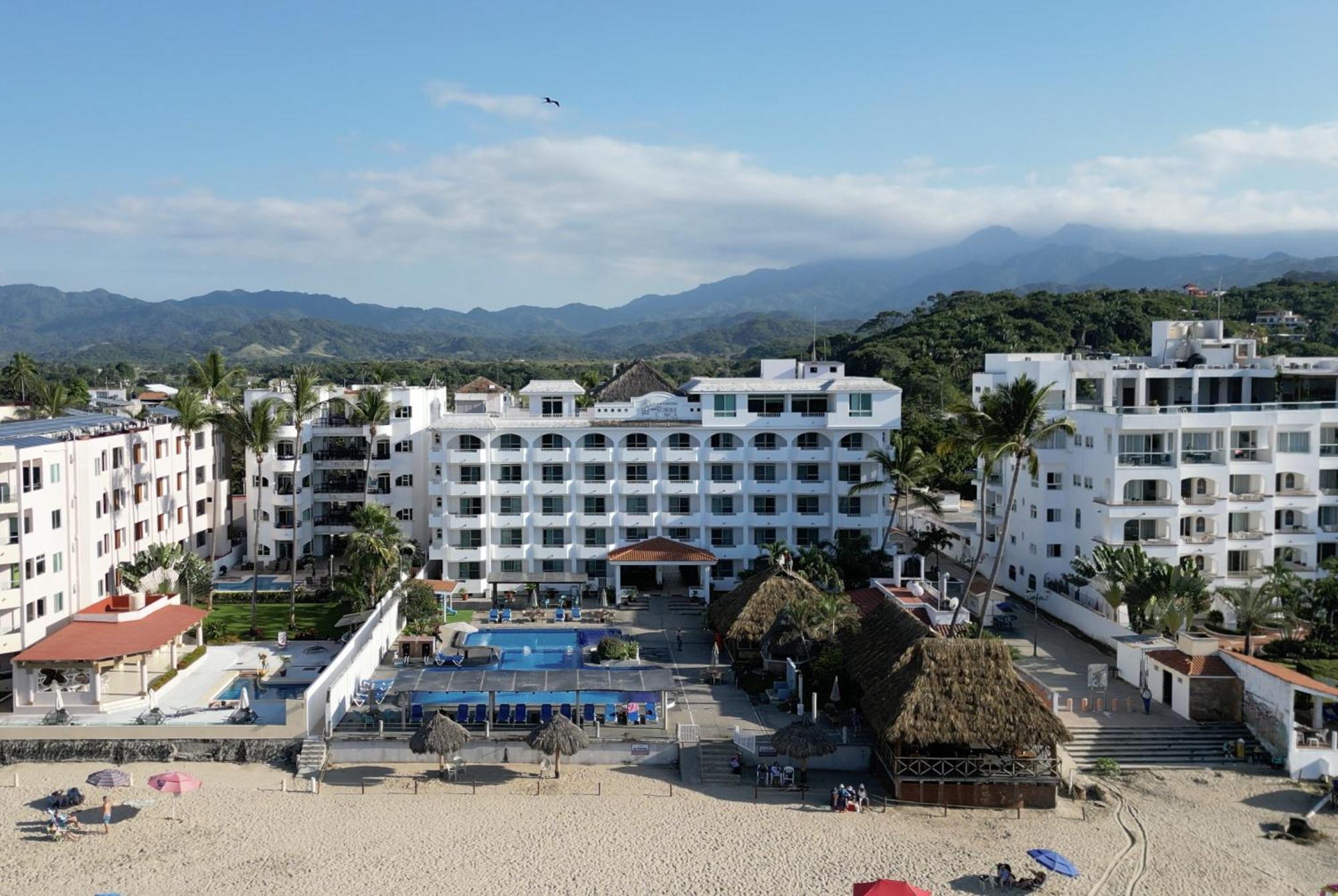 Torreblanca Beach Hotel And Suites Guayabitos - Desayuno Y Comida Incluido 린콘 데 구아야비토스 외부 사진
